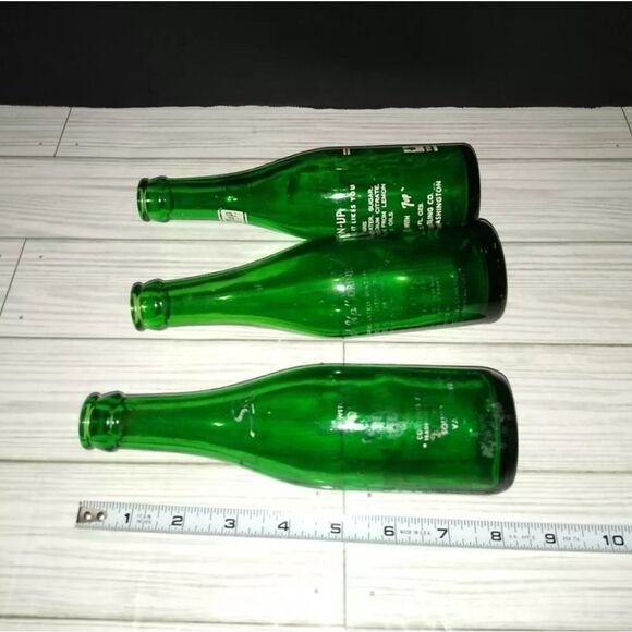 Vintage Soda Bottles Seven Up 7up & Squirt Set Of 3 Green Bottles 8'in Tall - Picture 3 of 9